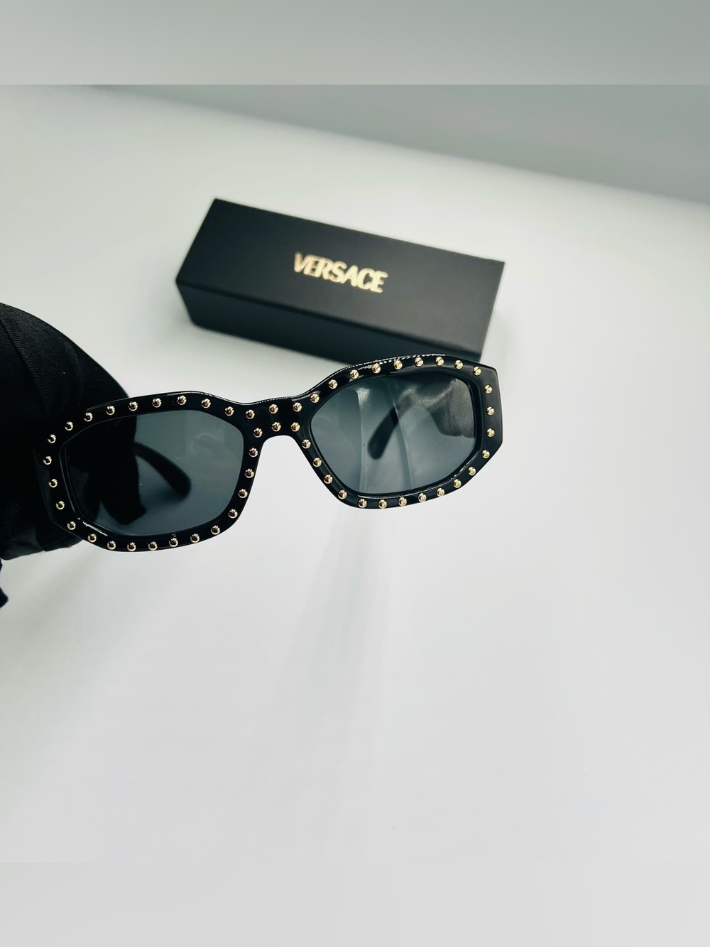 Versace Medusa Biggie Stud Embellished Sunglasses NWOT - Picture 6 of 8